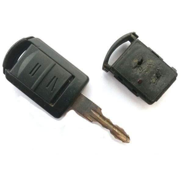 Opel kulcs nyomógomb felújítás házilag! Beszakadt? Kopott? - Peppi.hu