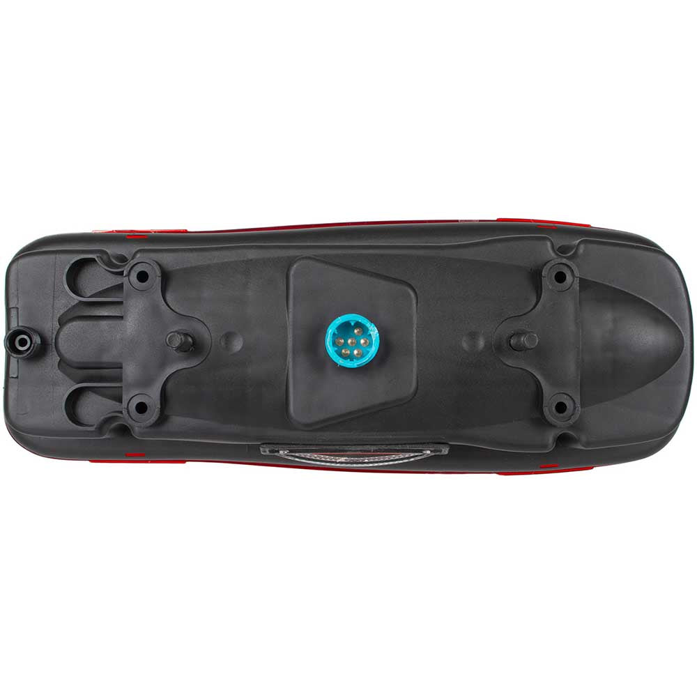 Iveco Daily VII hátsólámpa (bal) 2022-