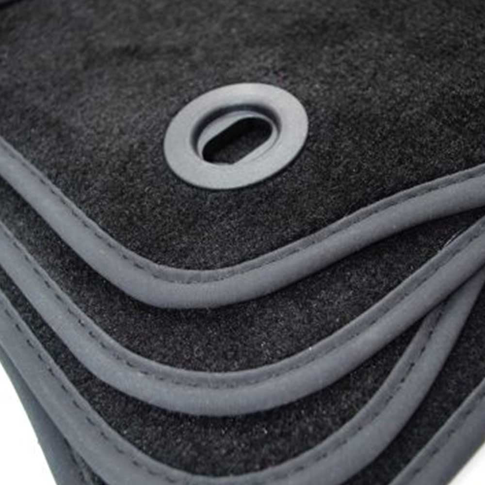 Mercedes B Sport Tourer W247 szövetszőnyeg 2018-