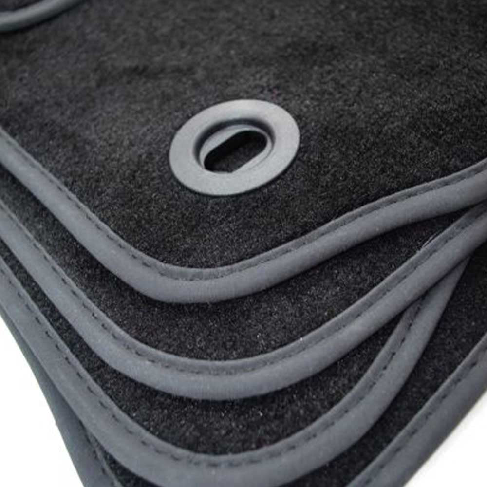 Toyota Rav 4 V SUV szövetszőnyeg 2018-