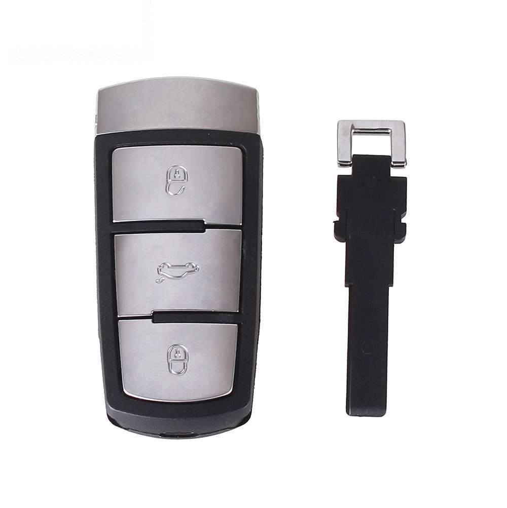 Fekete színű, 3 gombos VW Passat inditókulcs, kulcsház. Ezüst színű gombokkal és kulcsszárral.