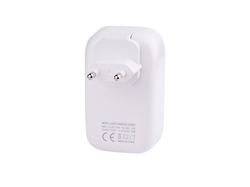 WAYME hálózati töltő 4x USB 44A LED világítással  adapterek   csatlakozók EU UK és USA aljzatokhoz – kép 4