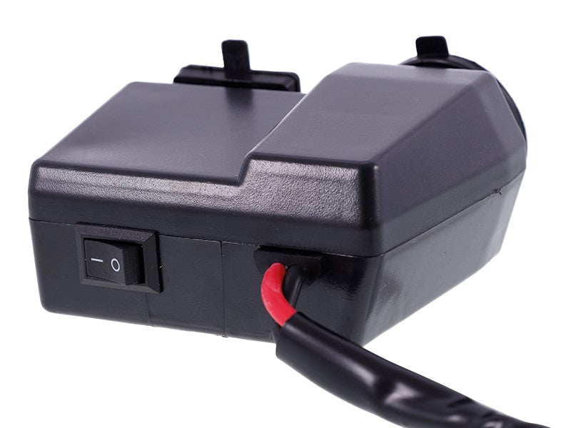 Motorkerékpár töltő 2xUSB 42A feszültségmérővel és EURO szivargyújtó aljzattal – kép 3