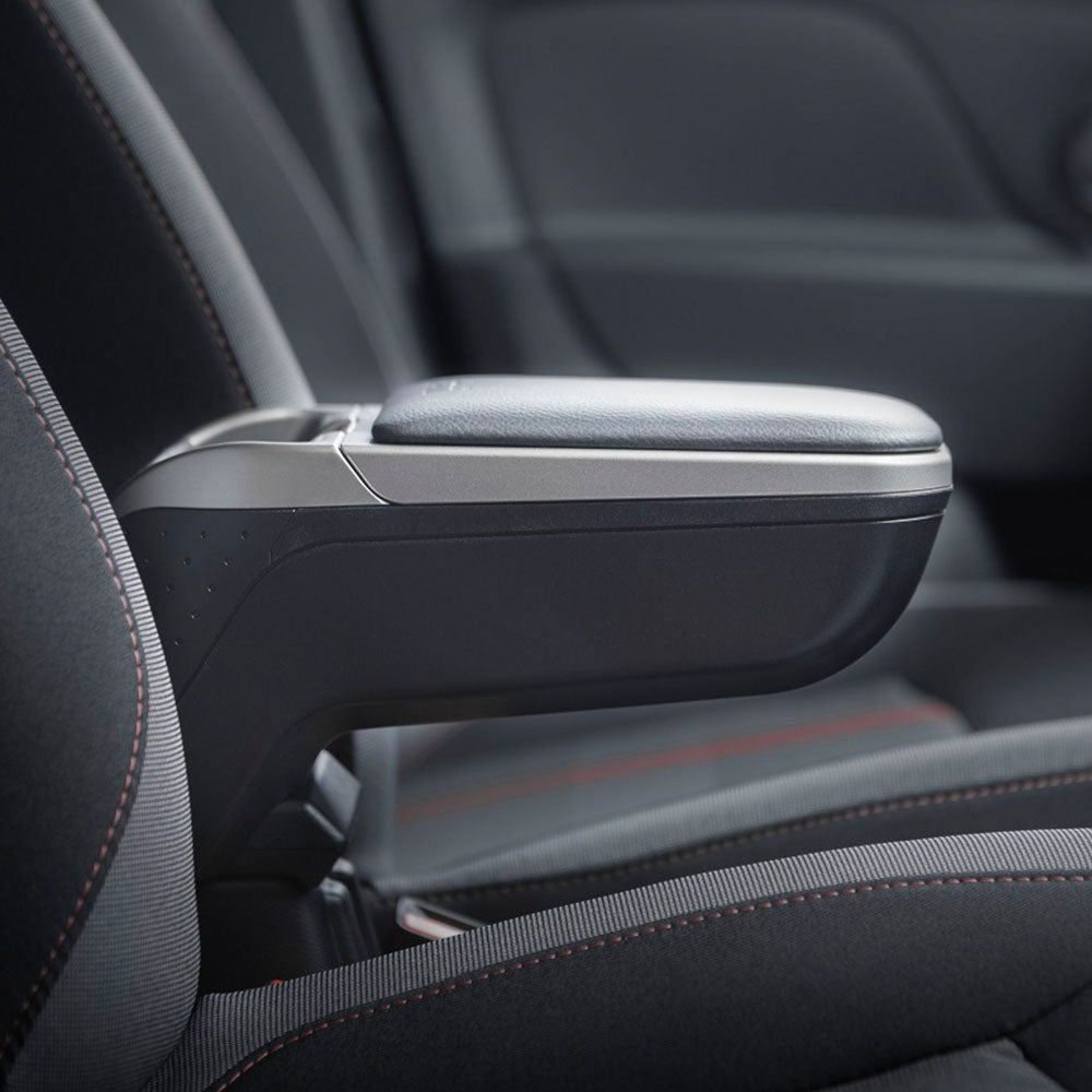 Bőr Armster könyöklő 2016-tól gyártott Fiat 500 modellekhez.